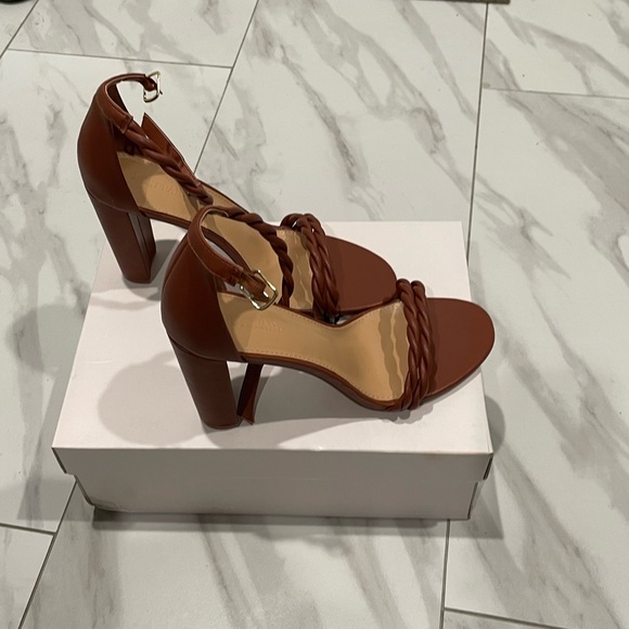 Lori Sandals- NEW never worn -8.5 (JustFab) - Picture 4 of 11